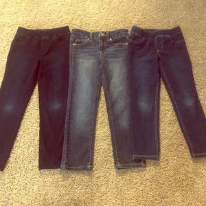 Bundle of little girl jeans